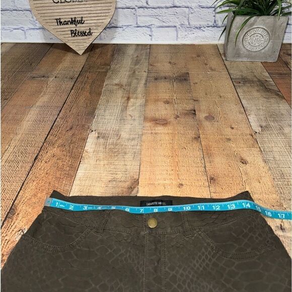 Lafayette 148 Snakeskin Slim Leg Jacquard Jeans - Picture 7 of 13